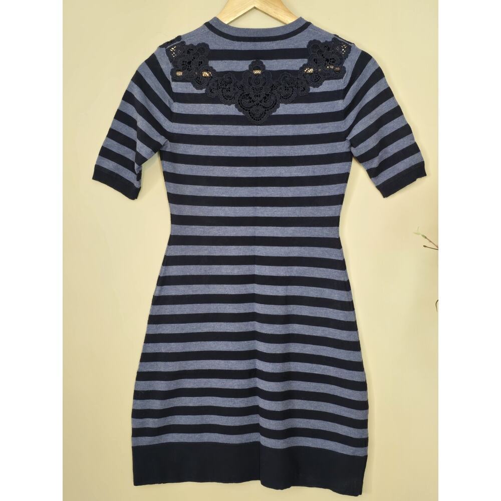 Karen Millen Stretch Lace Yoke Striped Knit Dress Short Sleeve Mini SZ Small - Picture 6 of 6